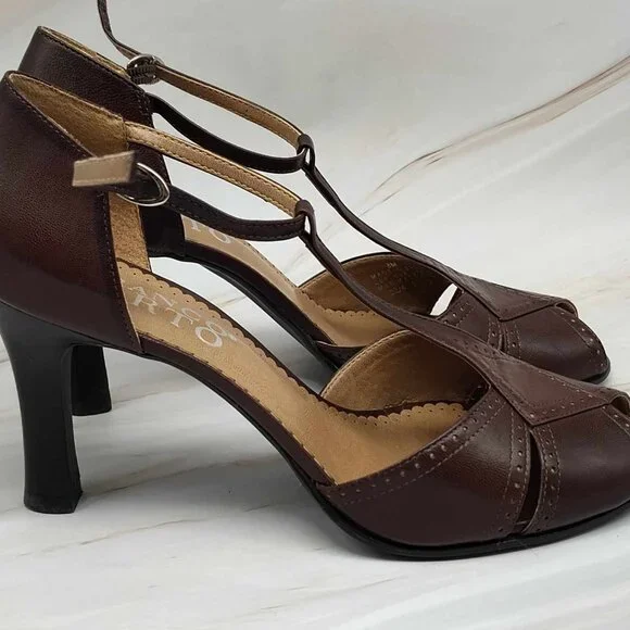 Franco Sarto heels, brown leather size 8 - Picture 2 of 6